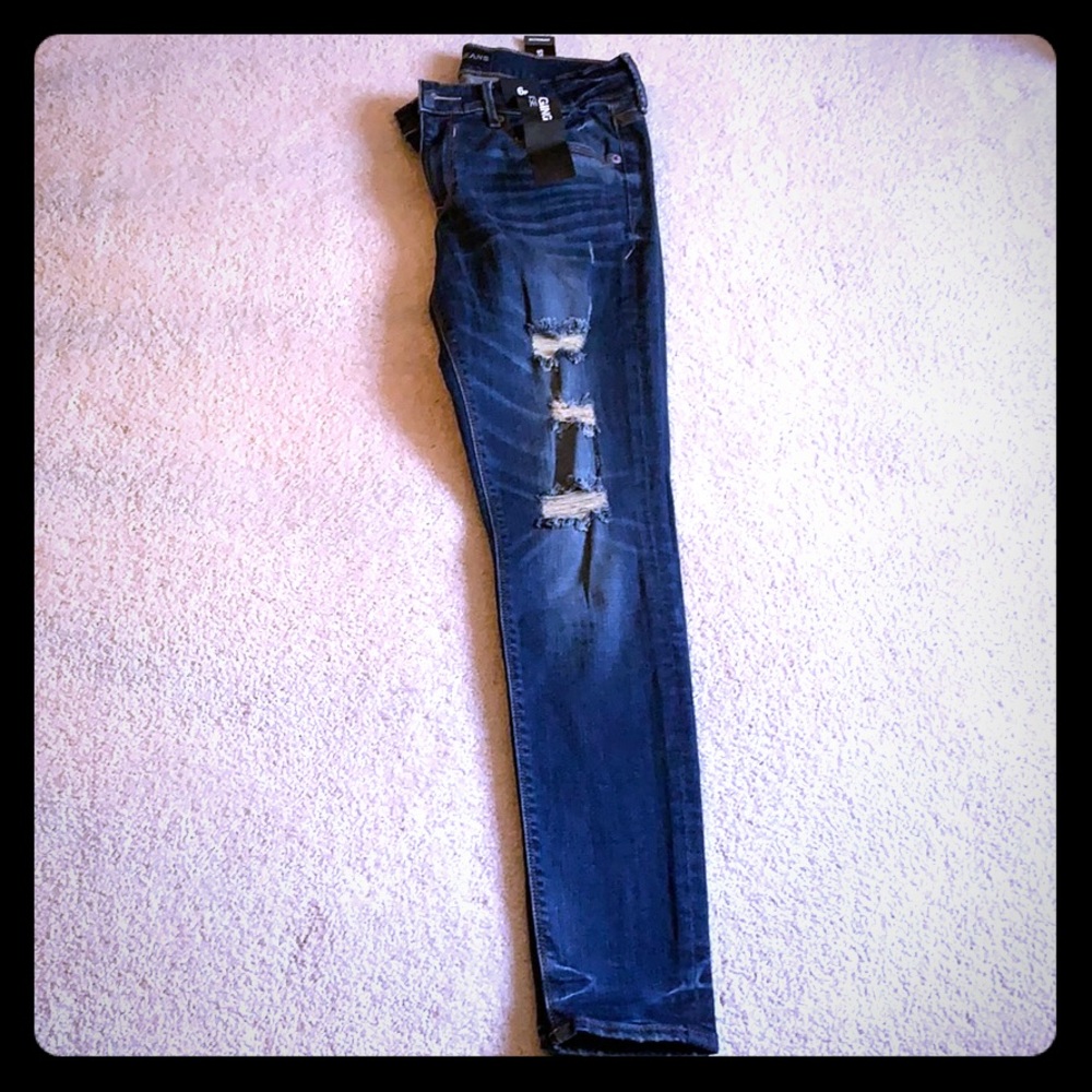 Distressed Express 6P mid rise jean legging NWT